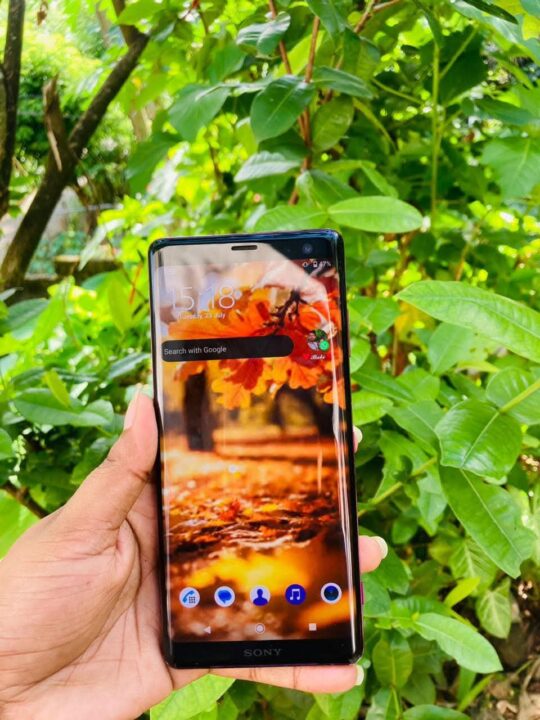 Sony xperia xz 3 (au)